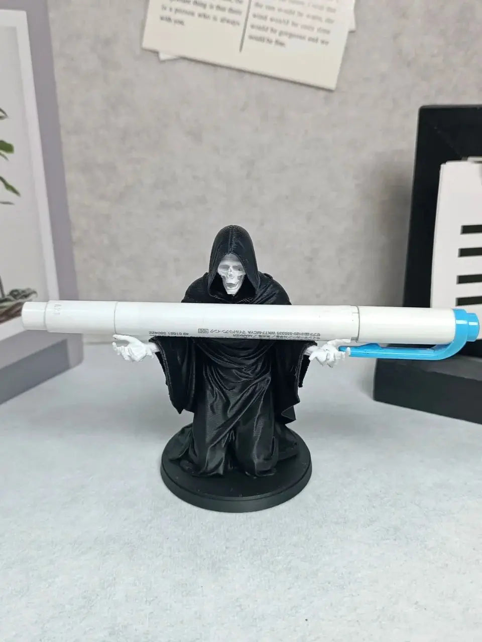 ORGAS12 - Portapenne Death Pen