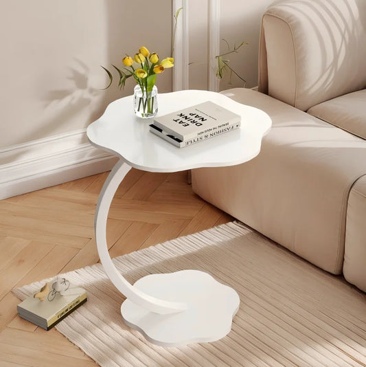 ARREM3 - Tavolino rotondo a forma di fiore