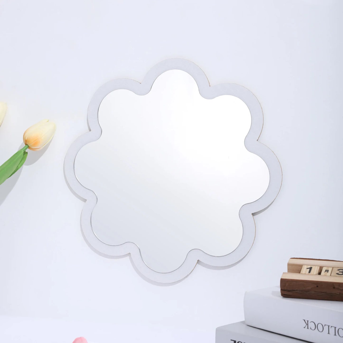 DECOM26 - Specchio da parete creativo