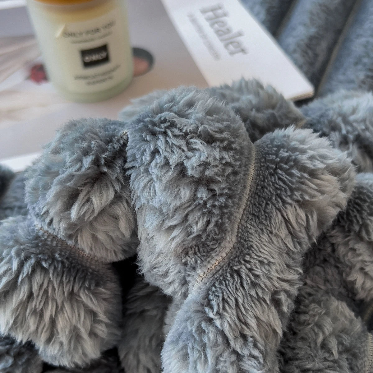 TESL8 - Coperta multifunzionale a righe larghe e spesse in tinta unita