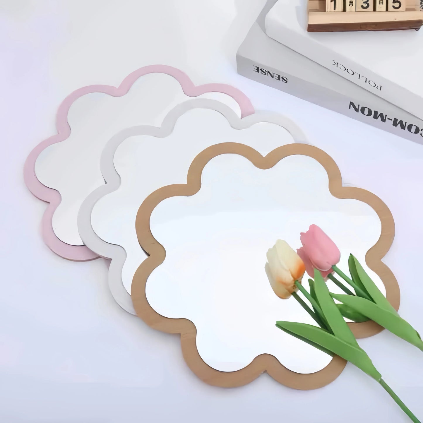 DECOM26 - Specchio da parete creativo