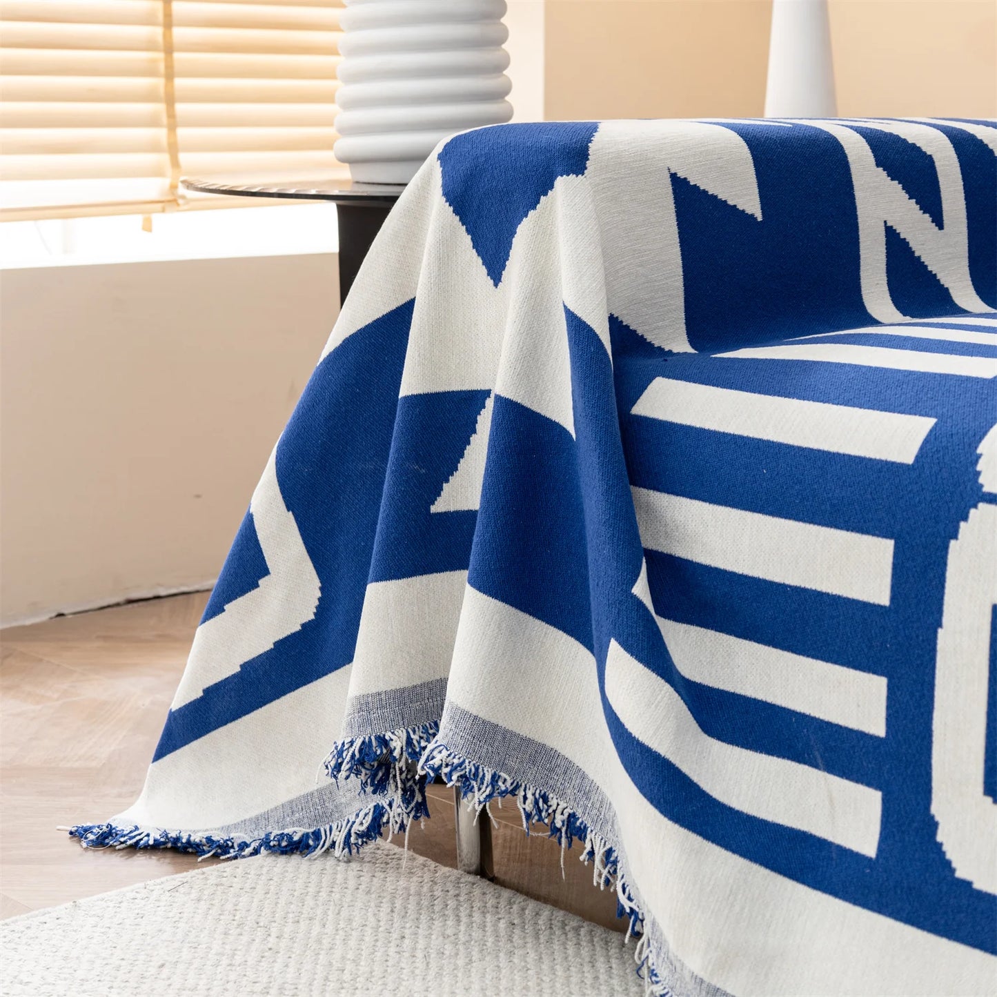 TESS48 - Copridivano da divano in ciniglia jacquard boho con nappe