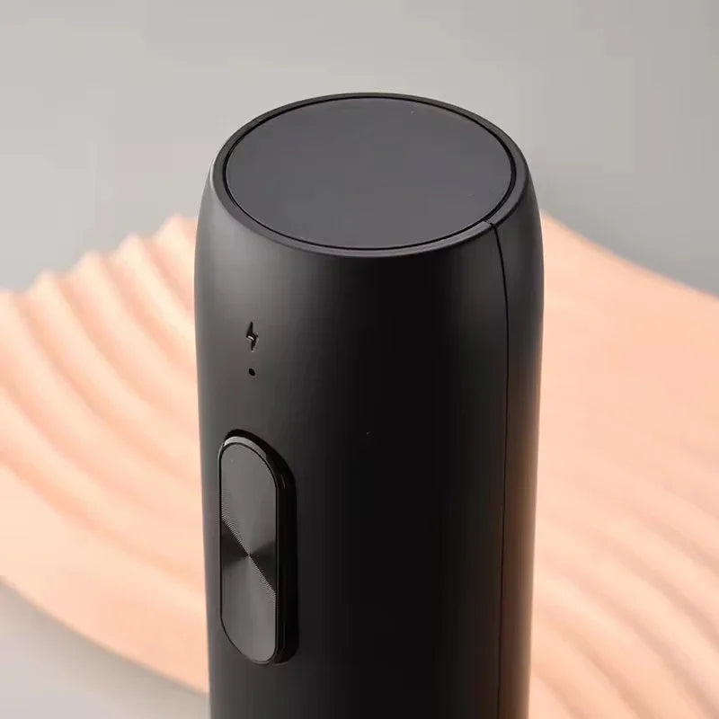 UTES19 - Set apribottiglie elettrico con cavatappi, tappo e versatore