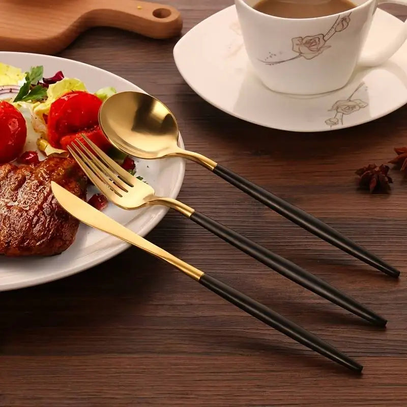 ACCT17 - Set di posate in acciaio inossidabile con scatola portaoggetti