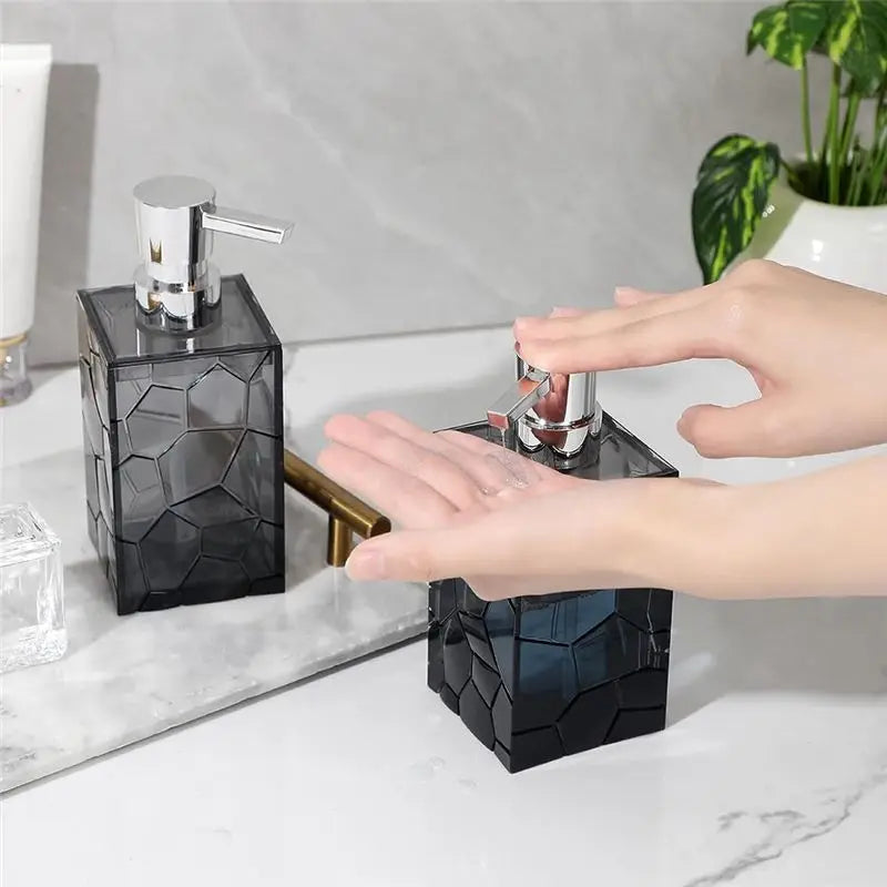 ACCL2 - Soap Dispenser