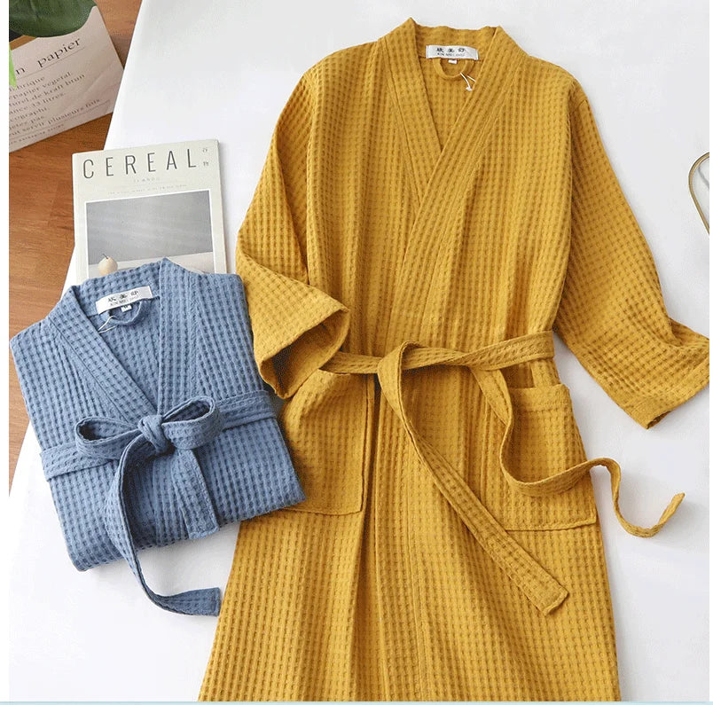 BAGC21 - Accappatoio in cotone da bagno lungo a nido d'ape