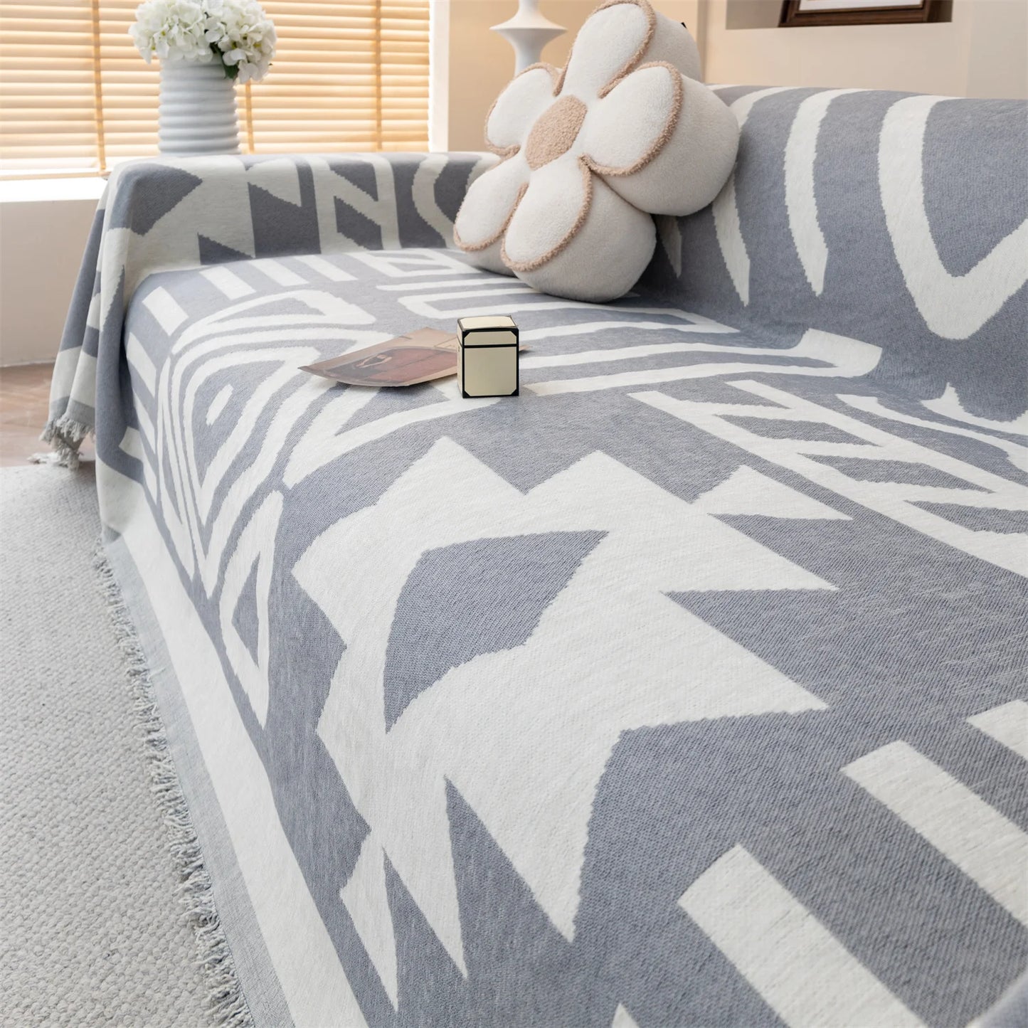 TESS48 - Copridivano da divano in ciniglia jacquard boho con nappe