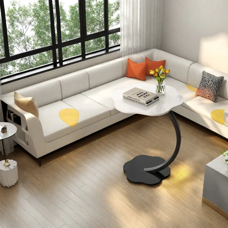 ARREM3 - Tavolino rotondo a forma di fiore